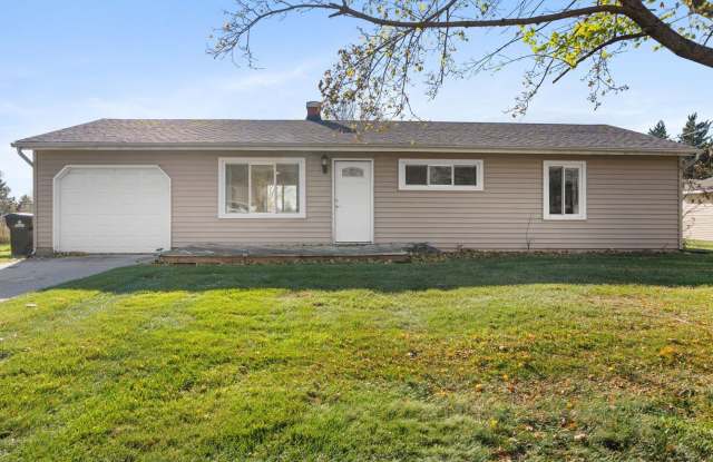 5011 3 Oaks Road photos photos