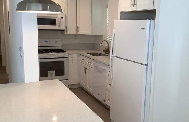 Remodeled 3 Bed 1 Bath Single Story Unit- Ocean Beach photos photos Remodeled 3 Bed 1 Bath Single Story Unit- Ocean Beach photos photos