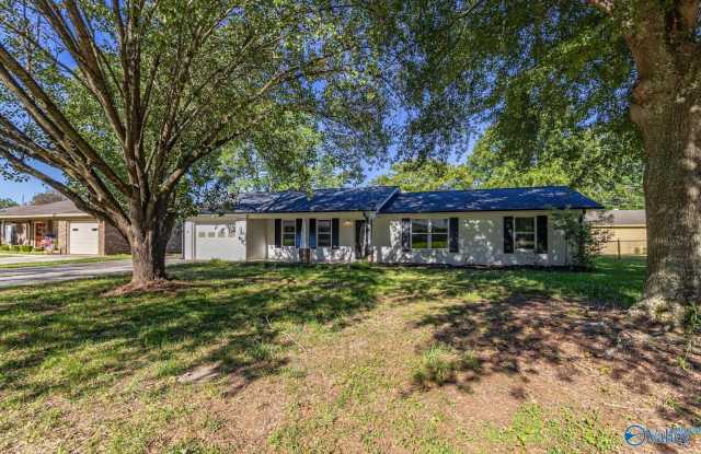 1220 Kathy Lane SW photos photos