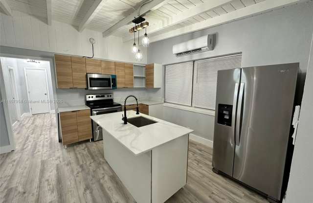 5 Blue Runner St photos photos
