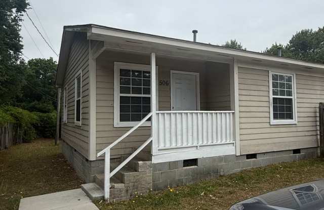Charming 2-bedroom, 1-bathroom house in West Columbia photos photos