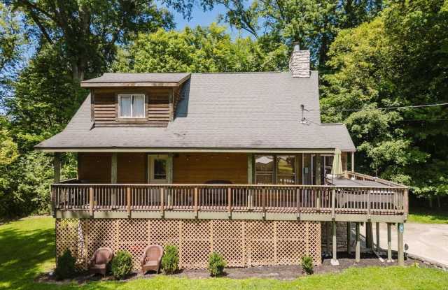 Beautiful Buckeye Lake Rental- Don't Miss Out! Gallery 1