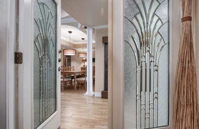 1090 PINELLAS BAYWAY S Gallery 4