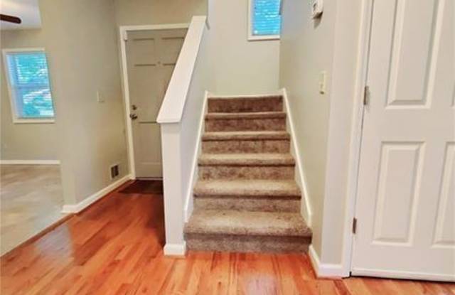 1363 Markan Dr Gallery 4