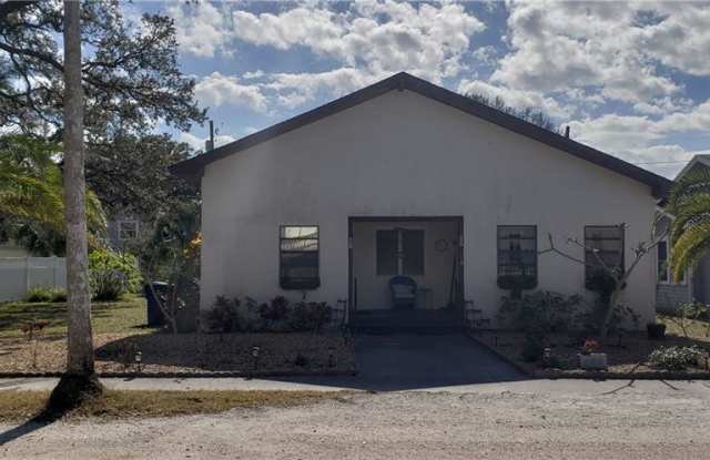 607 MARYLAND AVENUE - 607 Maryland Avenue, Palm Harbor, FL 34683
