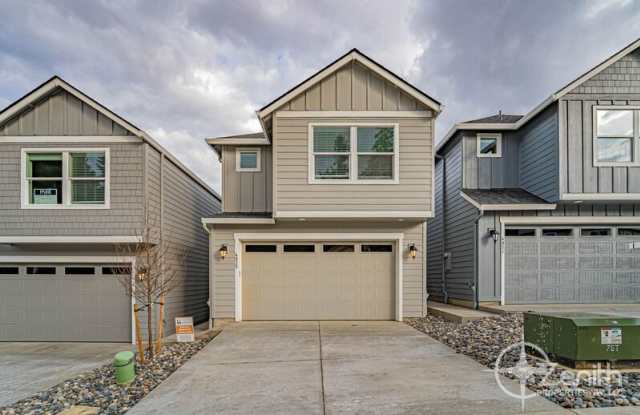 4935 NE 2nd Court photos photos