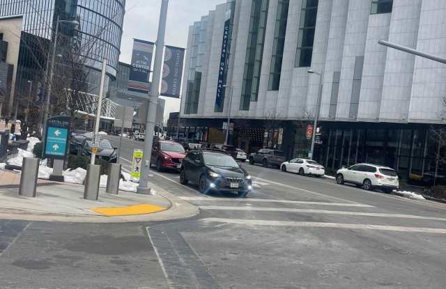 1530 SPRING GATE Drive unit: 9306 photos photos