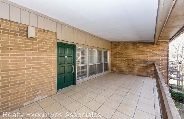 8522 Madrid Court, #84 Gallery 4