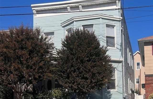 37 WILSON AVE - 37 Wilson Avenue, Kearny, NJ 07032