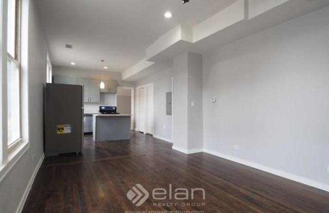 3255 N Whipple Gallery 2