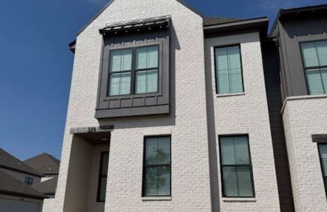 3BR/3.5BA For Rent - 329 Stillwater Lane, Oxford, MS 38655