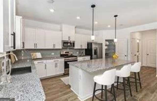 1705 Wellston Drive Gallery 2