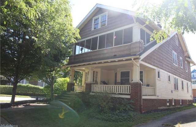 17603 Archdale Avenue Gallery 1