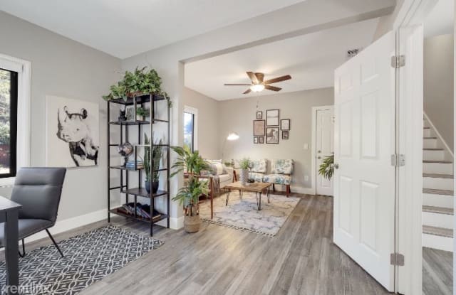 5360 15th Ave - 5360 15th Avenue, Sacramento, CA 95820