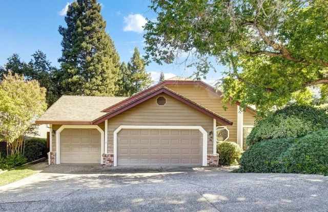 Spacious 4 Bedroom Home in Gated Somerset Hills – 3-Car Garage & Large Backyard photos photos