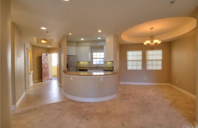 4601 Coldwater Canyon Ave Gallery 2
