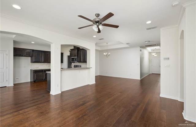 5228 Escondido Gallery 2