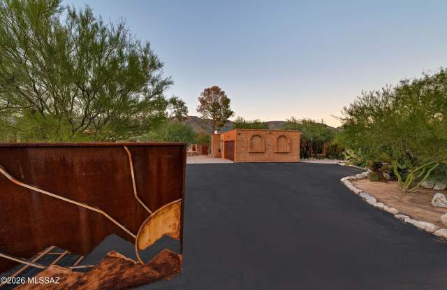 11321 E Prospect Lane Gallery 3