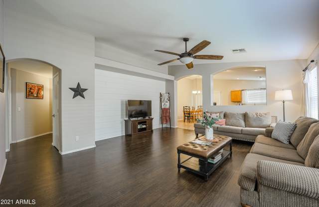 15150 W Woodlands Avenue Gallery 2
