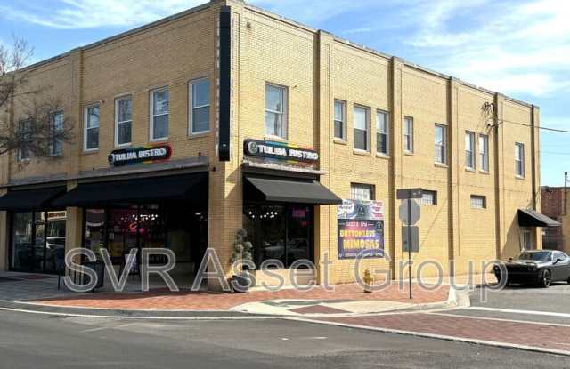 11 E. 7th St photos photos