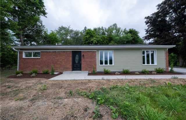 1165 Kings Ln photos photos