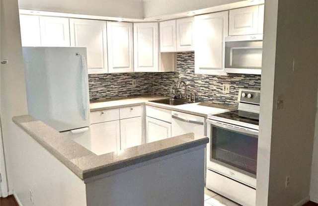 10429 E Clairmont Circle Gallery 3
