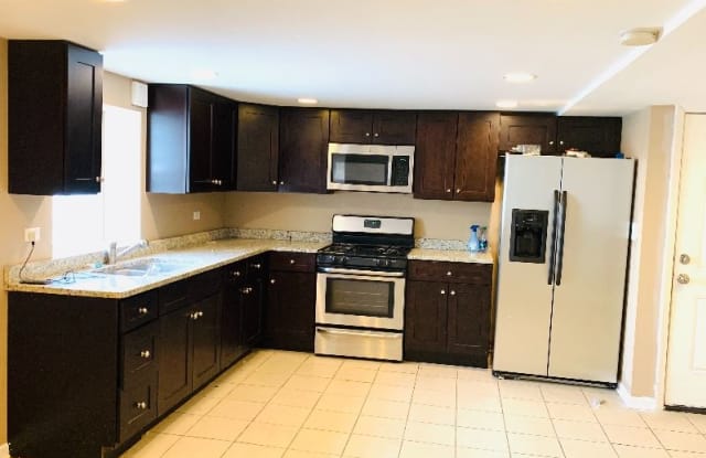 1250 N Keeler Ave B - 1250 North Keeler Avenue, Chicago, IL 60651