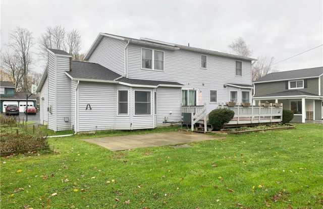 8004 Ginger Road Gallery 2