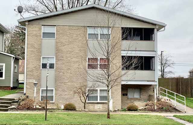 One bedroom upstairs apartment for rent photos photos