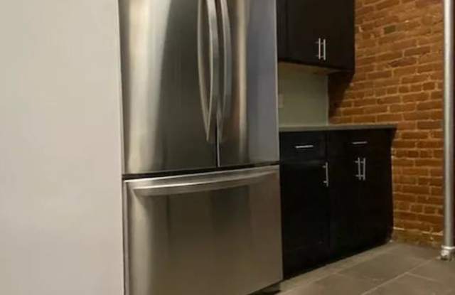 214 East 18th Street photos photos