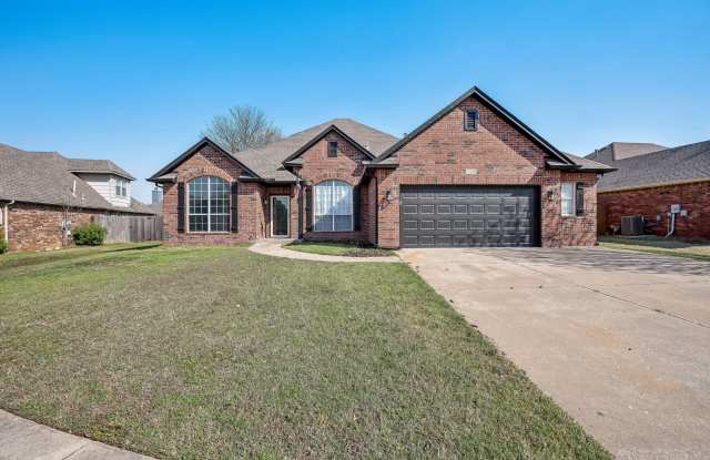 4308 West Broadway Avenue - 4308 West Broadway Avenue, Broken Arrow, OK 74012 4308 West Broadway Avenue - 4308 West Broadway Avenue, Broken Arrow, OK 74012