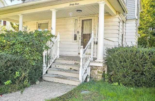 33 Farmington Avenue photos photos