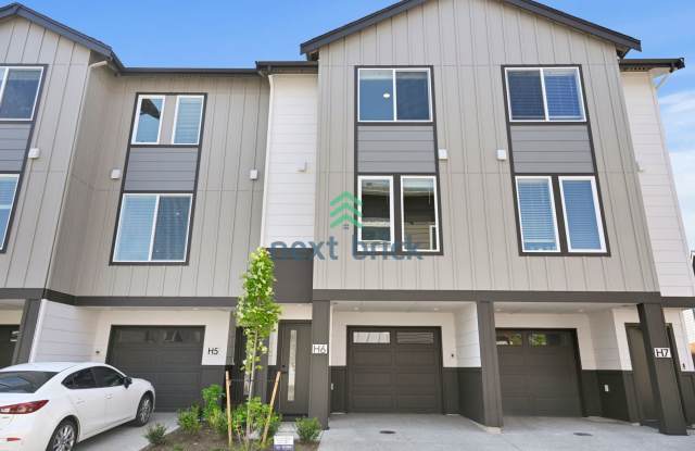 A fabulous 3 bedroom and 3 bathroom house photos photos