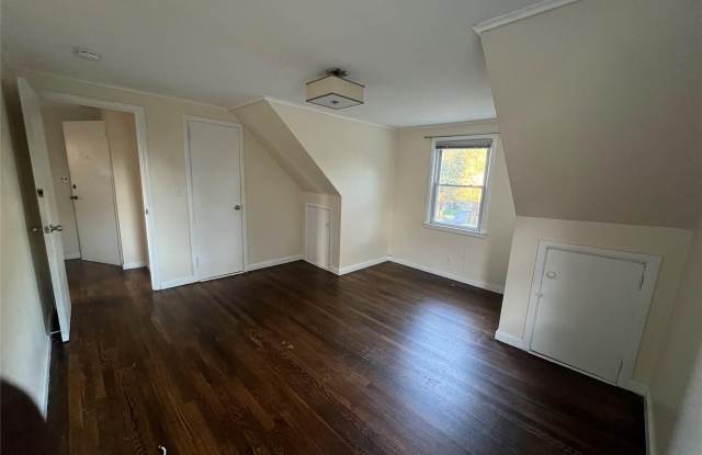 23 Luther Place Gallery 4