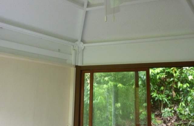110 Meleana Place Gallery 3
