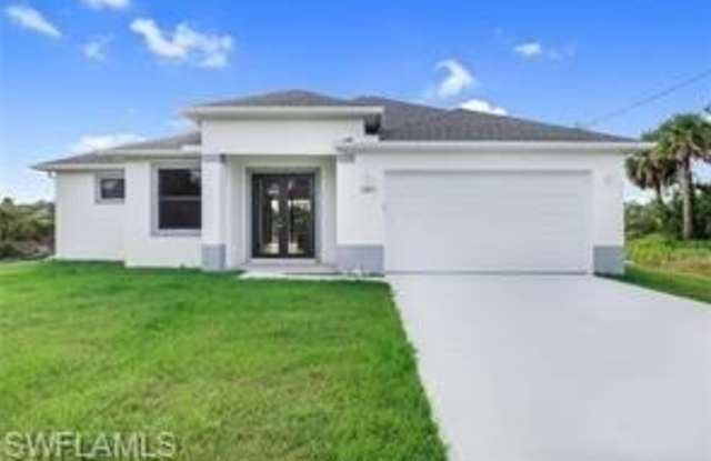 2801 Nancy Dr lot: 18 Gallery 1