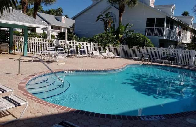 153 SUN ISLE Circle Gallery 4