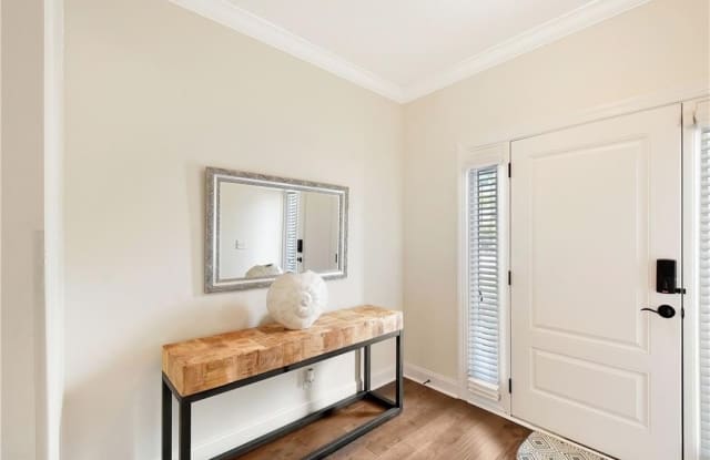 510 Mariners Circle Gallery 4