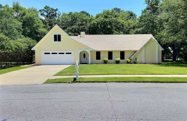 Spacious 4 bedroom home in Ocean Springs! photos photos