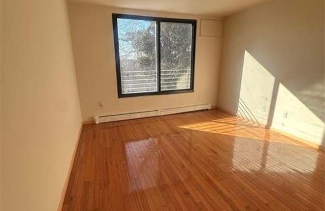 2338 Dean Street photos photos