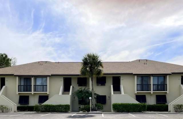 4648 LONGWATER CHASE Gallery 1