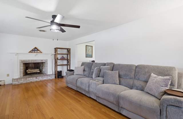 173 A Colonial Drive , Chambersburg, PA 17202 Gallery 3