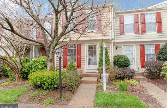 1534 Woodcrest Drive - 1534 Woodcrest Drive, Reston, VA 20194