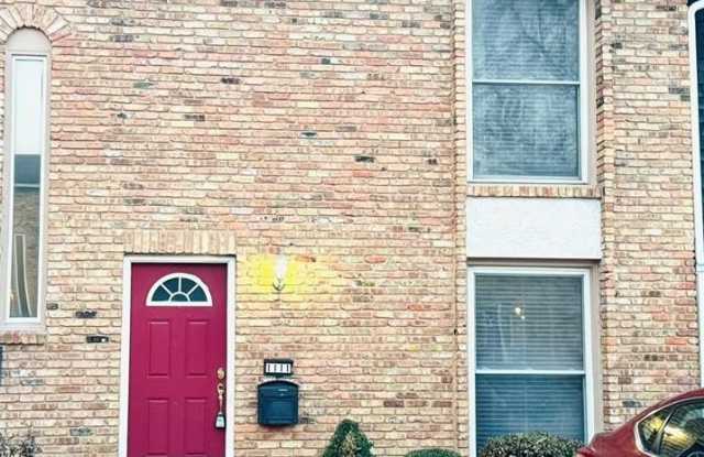 1111 Rue La Chelle Walk photos photos