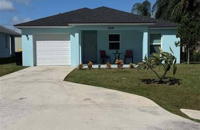 2919 SE Cypress Street - 2919 Southeast Cypress Street, Martin County, FL 34997