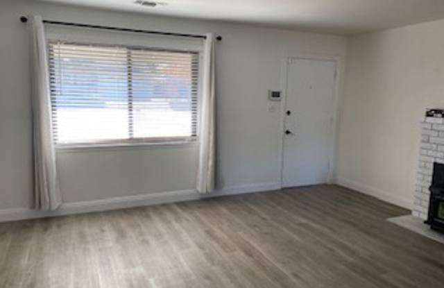 8275 Beehive Court Gallery 2