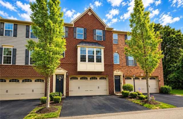 1502 Pointe View Dr Gallery 2