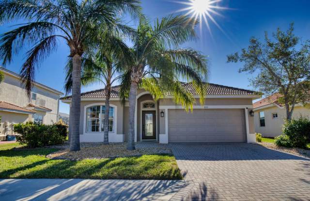 Annual Pool Home in The Stoneybrook Community of Venice! - 2175 Chenille Court, Sarasota County, FL 34292