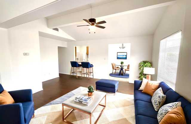 319 Nolen Drive Gallery 3