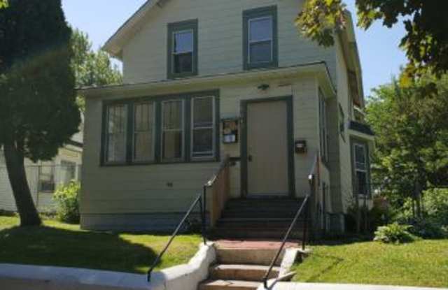 904 4th Street East Gallery 2